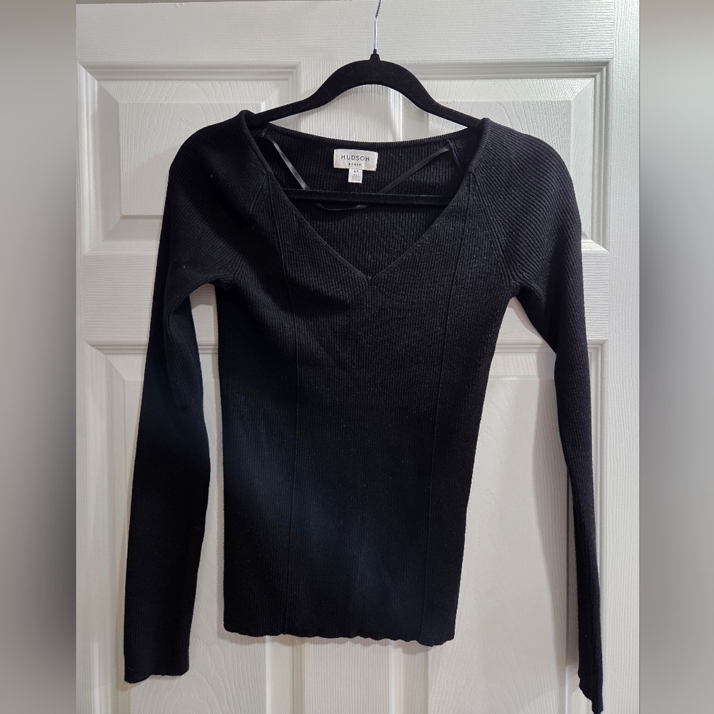 Black Ribbed V Neck Knit